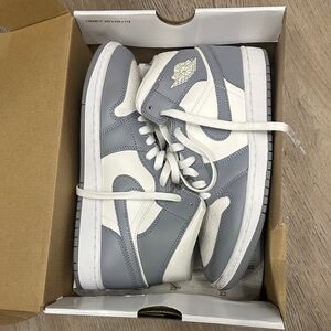 Nike Gray and White Athletic Shoes with Box